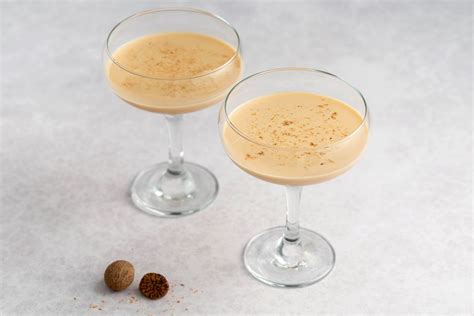brandy-alexander-cocktail-recipe-the-spruce-eats image