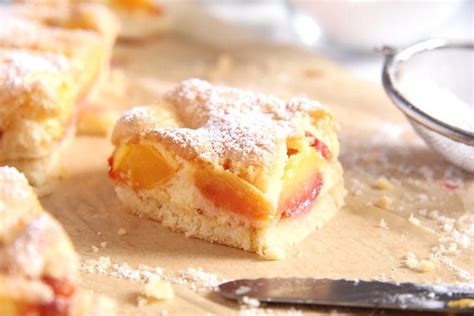 nectarine-cake-recipe-summer-nectarine-dessert image