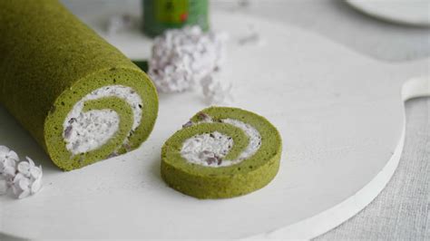 matcha-cake-roll-with-adzuki-bean-cream-indulge-with image
