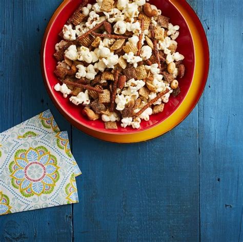 20-best-trail-mix-recipes-how-to-make-homemade-trail image