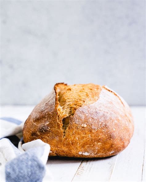 artisan-dutch-oven-bread-a-couple-cooks image