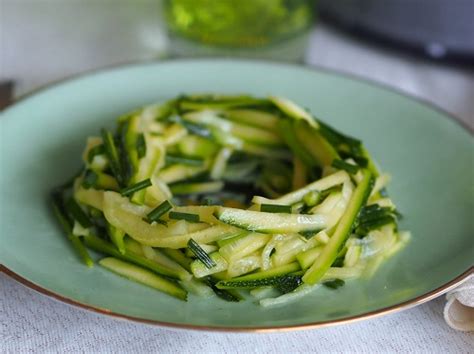 zucchini-marinated-in-lemon-juice-easy-original image