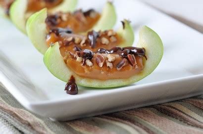 inside-out-caramel-apple-slices-tasty-kitchen image