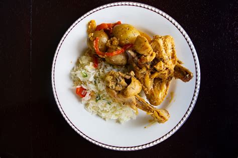 costa-rican-chicken-with-achiote-pura-vida-moms image