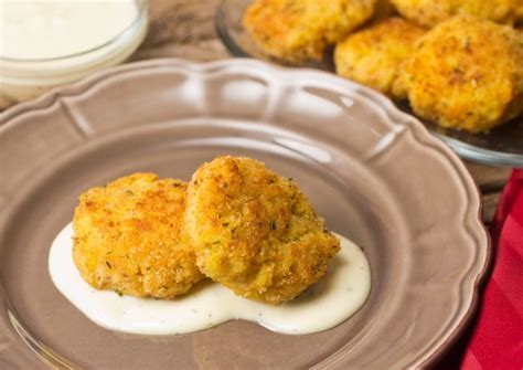 crispy-risotto-cakes-with-creamy-garlic-dipping-sauce image