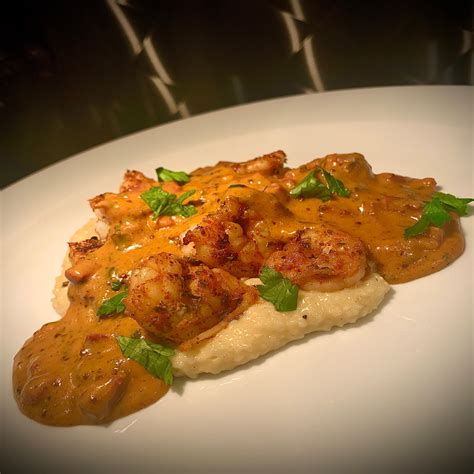 shrimp-and-smoked-grits-with-tasso-gravy image