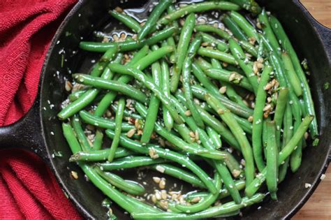 sweet-and-salty-sunflower-green-beans-omg-keto-yum image