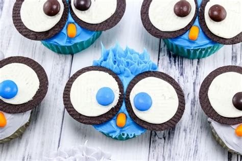 cute-easy-owl-cupcakes-in-the-kids-kitchen image