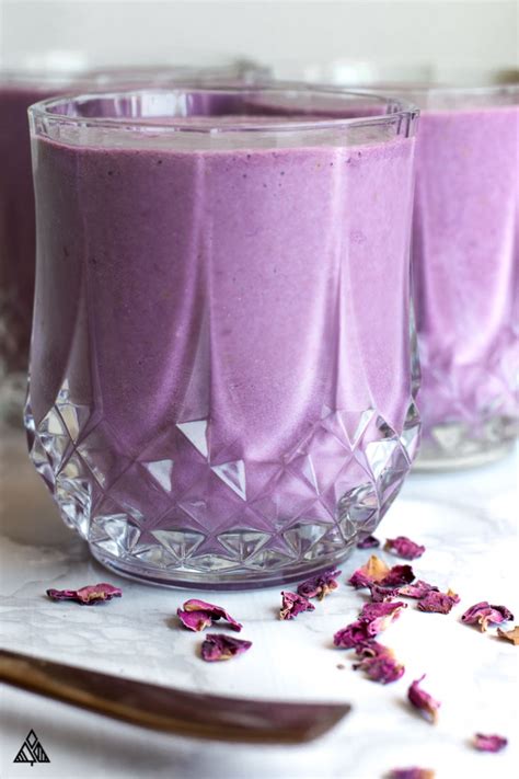 8-low-carb-smoothies-you-need-to-try image