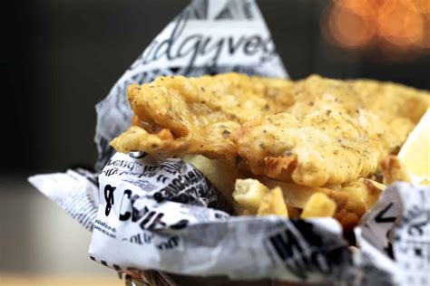 vegan-beer-battered-fish-chips-the-edgy-veg image