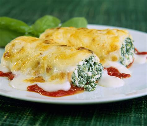 spinach-and-ricotta-cannelloni-recipe-manicotti image