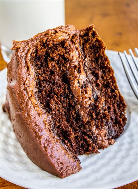 the-best-chocolate-cake-ive-ever-had-the-food image