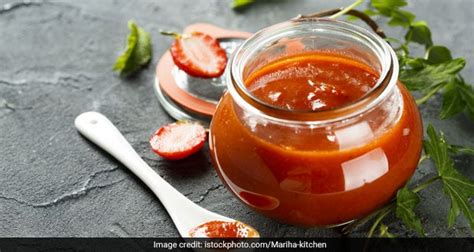 recipes-quick-and-easy-sweet-chutneys-for-snacks-and image