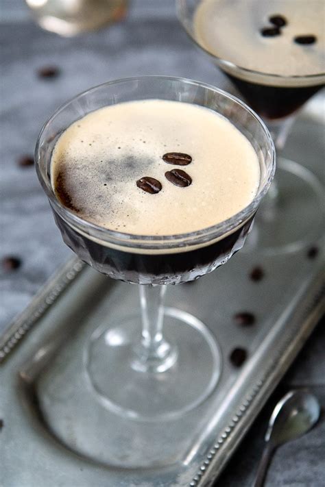 how-to-make-an-espresso-martini-the-best-espresso image