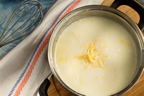 creamy-cheddar-cheese-soup-recipe-cookme image