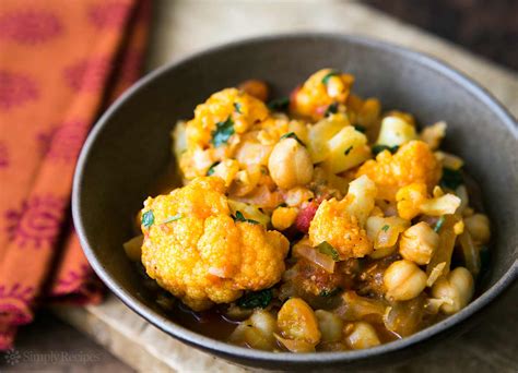 cauliflower-chickpea-curry-recipe-simply image