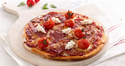 perfect-italiano-nz-spicy-salami-and-ricotta-pizza image