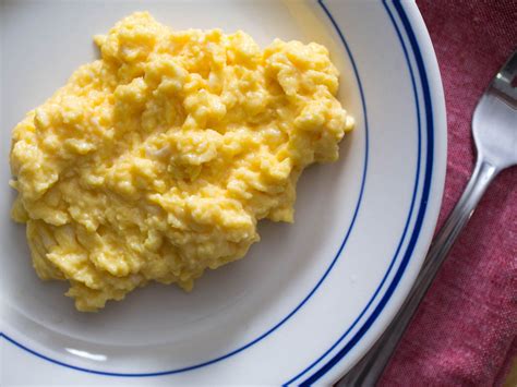 soft-scrambled-eggs-recipe-serious-eats image