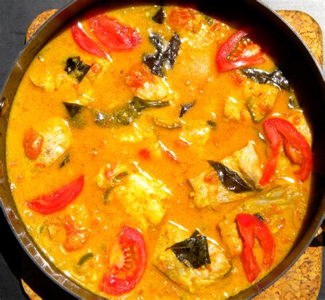 recipe-kerala-fish-curry-with-coconut-milk image