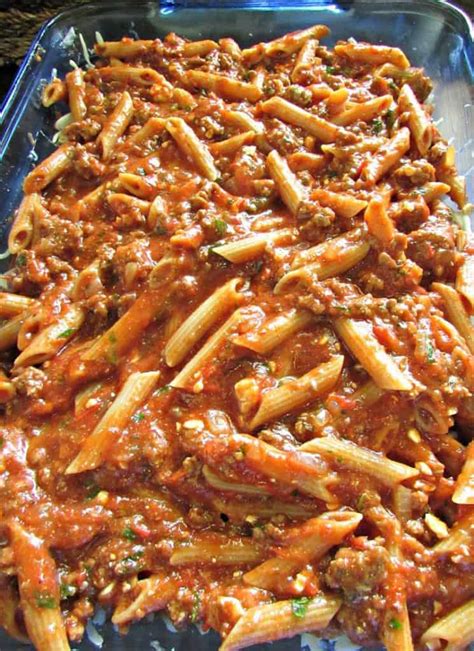 baked-mostaccioli-recipe-ricotta-meat-sauce-a image