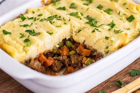 easy-shepherds-pie-with-ground-beef-dinner-for-two image