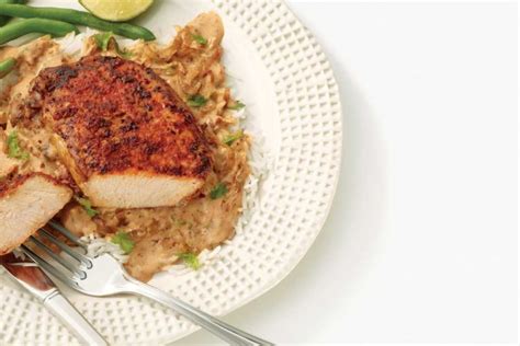 chili-lime-pork-chops-with-cilantro-cream-canadian image