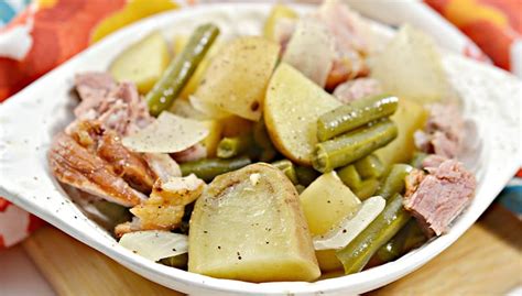 slow-cooker-ham-green-beans-and-potatoes-sweet image