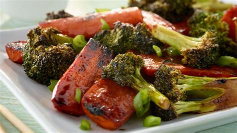asian-roasted-carrots-and-broccoli-hormel image