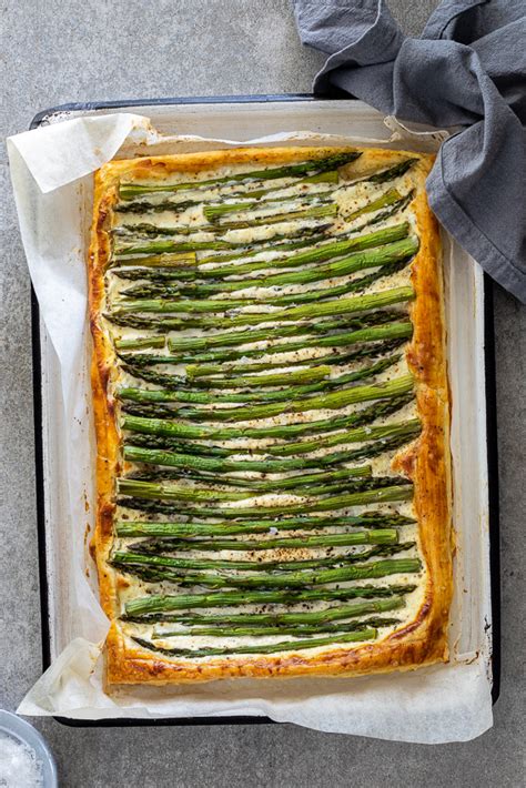 cheesy-puff-pastry-asparagus-tart image