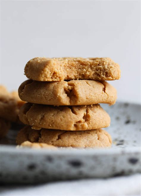 flourless-peanut-butter-cookies-recipe-4-ingredient-easy image