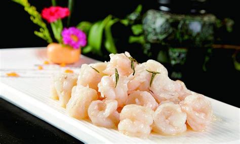 longjing-shrimp-stir-fried-shrimps-with-longjing-tea image