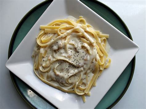 mascarpone-and-gorgonzola-pasta-sauce-recipe-the image