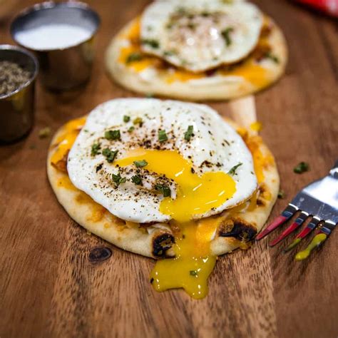 naan-bread-breakfast-pizza-recipe-must-love-home image