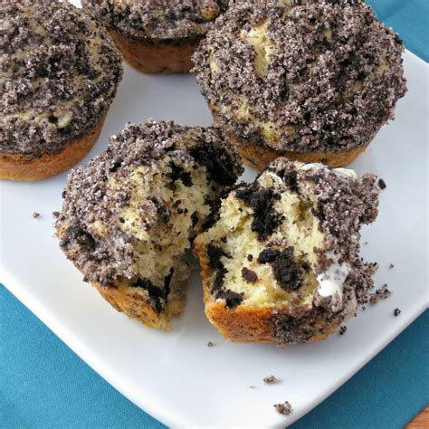 oreo-cookies-and-cream-muffins-alidas-kitchen image