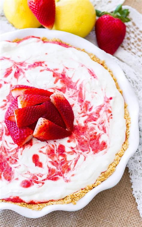 strawberry-lemonade-pie-julies-eats-treats image