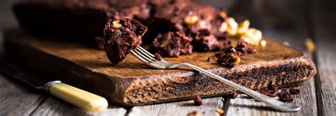 low-sugar-dark-chocolate-spelt-brownies-brain-food image