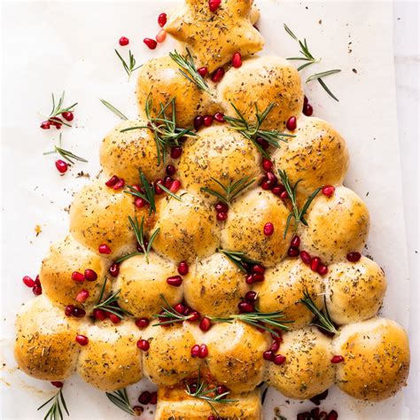 cheesy-christmas-tree-pull-apart-bread-simply-delicious image