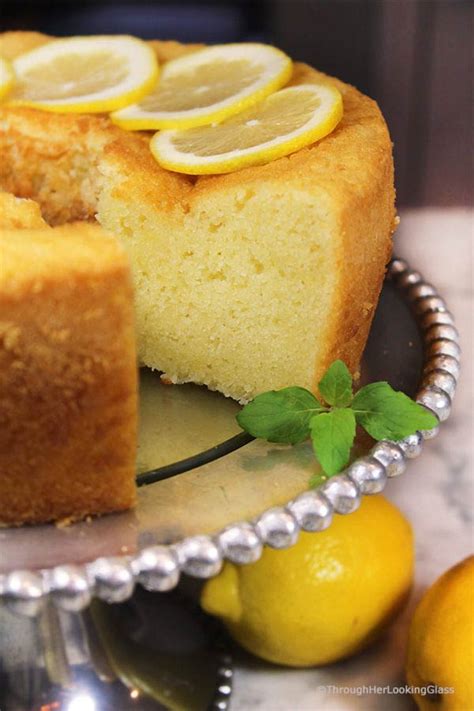 1920-famous-ritz-carlton-lemon-pound-cake-best image