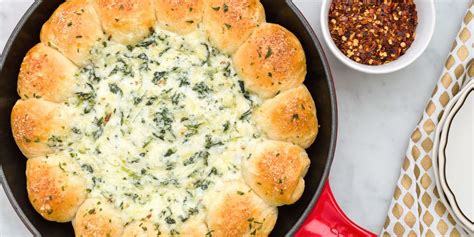 best-baked-biscuit-wreath-dip-how-to-make-baked image