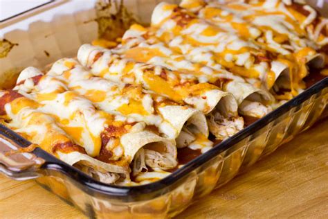chicken-enchiladas-with-red-sauce-easy image