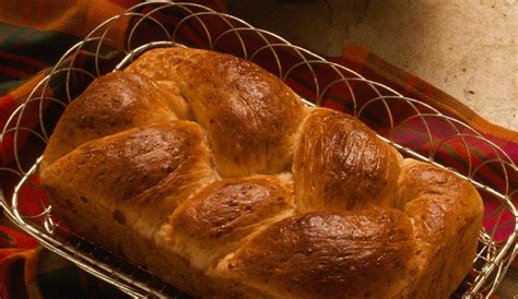 golden-cheddar-loaf-fleischmanns-yeast image