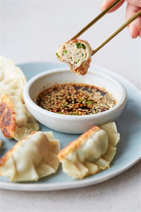 mandu-korean-dumplings-simply image