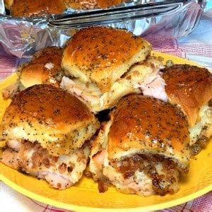 turkey-cheddar-and-bacon-sliders-on-hawaiian-rolls image