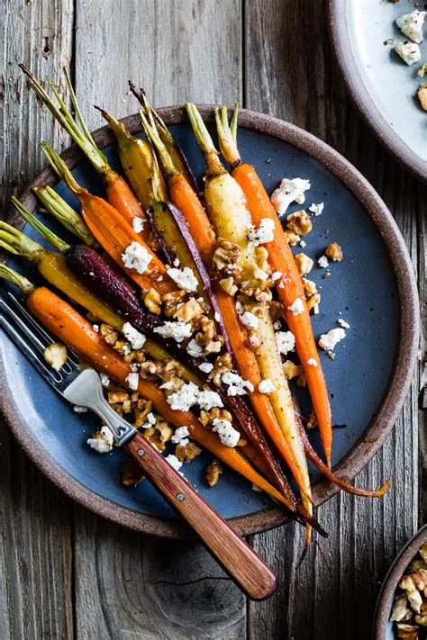maple-roasted-carrots-with-walnuts-feta-snixy image