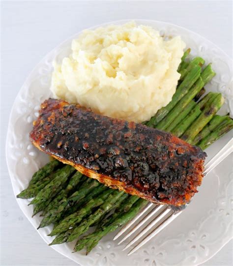 chili-lime-almond-crusted-salmon-with-maple image