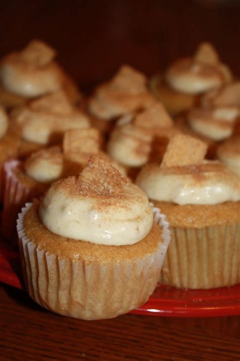fast-and-easy-cinnamon-toast-crunch-cupcakes image
