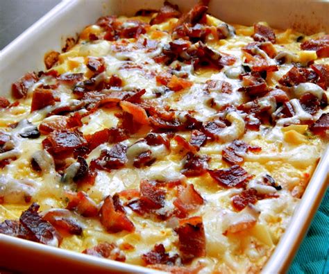 potato-cheese-breakfast-bake-with-bacon-or-ham image