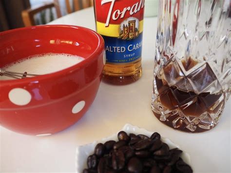 delicious-caramel-latte-recipe-in-easy-5-steps-coffee image