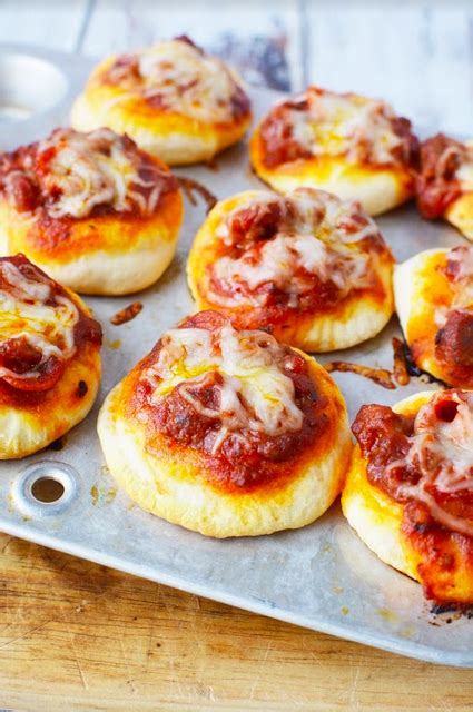 pizza-appetizer-snack-cups-stylish-life-for-moms image