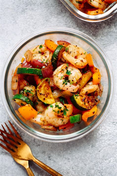 shrimp-and-veggies-meal-prep-bowls-primavera-kitchen image